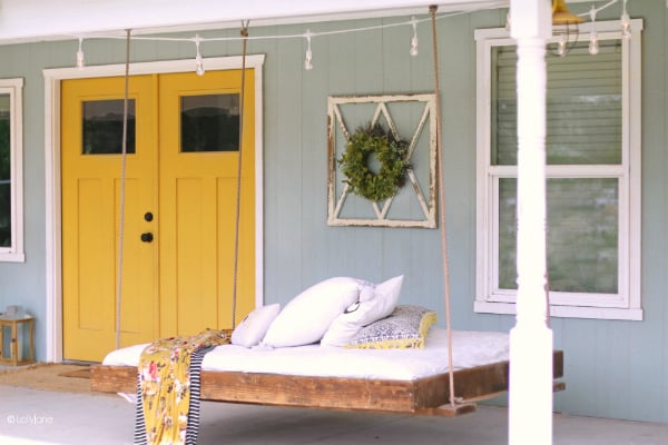 lolly-jane-outdoor-cafe-lights-front-porch