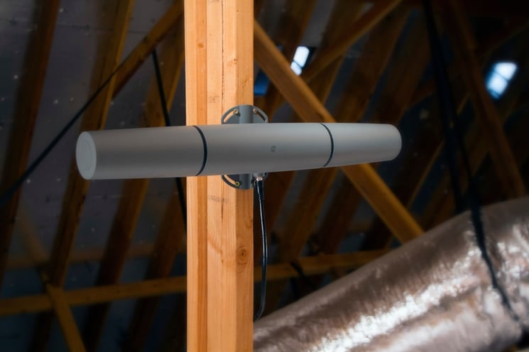 34560-attic-antenna-885882-edited.jpg
