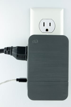 Multi-USB and AC power outlet stations can easily plug into the wall and reduce wire tangles around your bed..jpg Multi-USB and AC power outlet stations can easily plug into the wall and reduce wire tangles around your bed..jpg