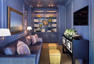 Brilliant-monochromatic-TV-room-in-purple from decoist.com