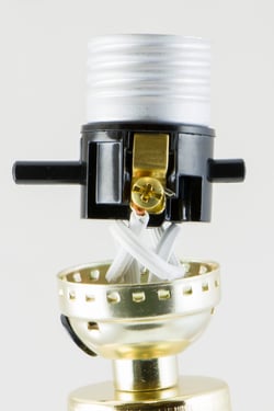 step_5-DIY_bottle_lamp