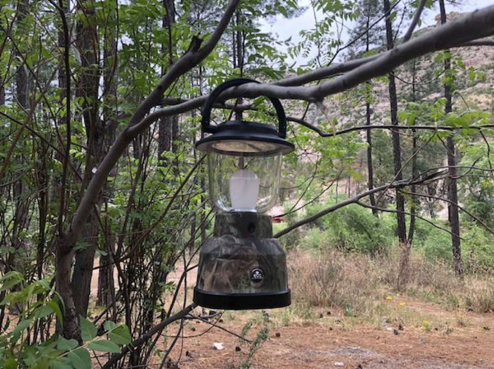 Locking-Carabiner Handle