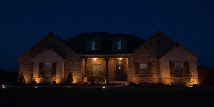 White Light Enbrighten Landscape Lighting